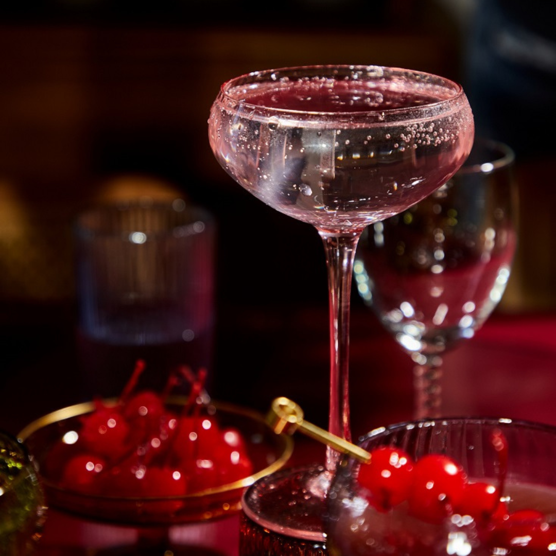 Glass & Drinks